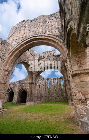 Ruinen der Zisterzienserabtei bei Buildwas in Shropshire Stockfoto