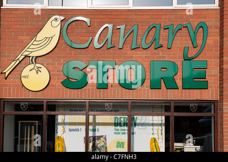 "Kanarischen Store" Norwich City Football Club, Carrow Road, Norwich, Norfolk, East Anglia, England, UK. Stockfoto