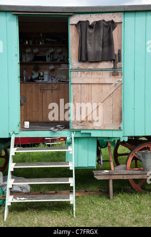 Alten altmodischen Wohnwagen am Netley Marsh Dampf & Handwerkermarkt in der Nähe von Southampton Stockfoto