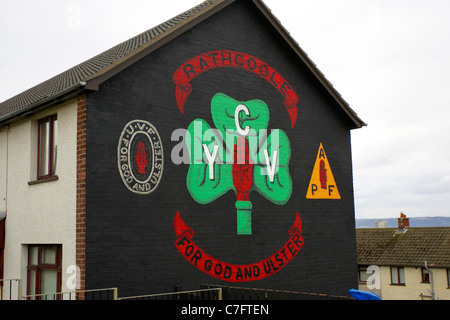 Rathcoole Ycv für Gott und Ulster Loyalist Wandbild Wandmalerei Herzinfarkt-Nordirland Stockfoto