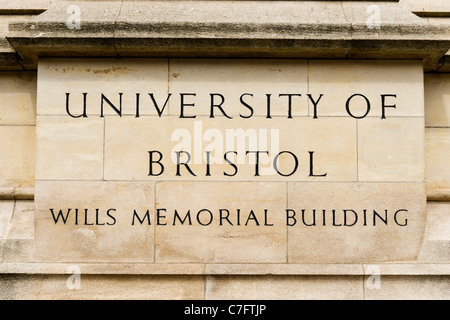 Melden Sie sich für die Universität von Bristol auf Wills Memorial Building, Queens Road, Clifton, Bristol, Avon, Großbritannien Stockfoto