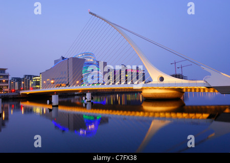 Samuel Beckett Bridge, entworfen von Santiago Calatrava - Dublin, Irland Stockfoto