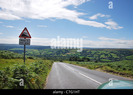 steile Hügel am B3387 Dartmoor Vereinigtes Königreich Stockfoto