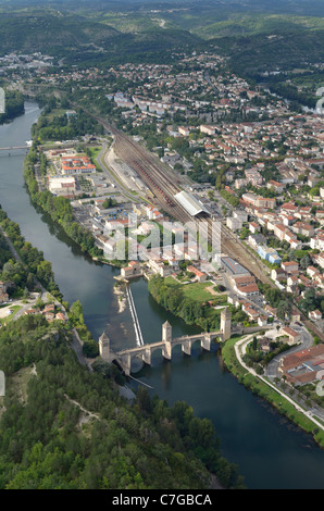 Cahor-Stadt in der Region Midi-Pyrénées. mit Pont Valentré 14. Jahrhundert befestigte Brücke. Frankreich Stockfoto