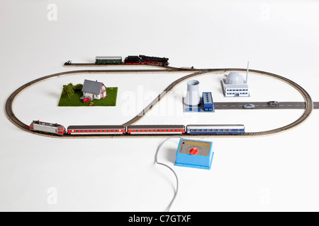 Miniatur-Gebäude und Eisenbahn-set Stockfoto