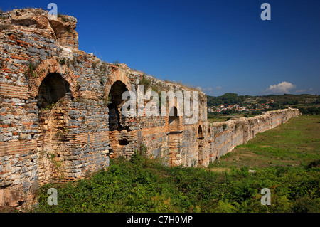 Die Wände der Antike Nikopolis (wahrscheinlich die größte archäologische Stätte in Griechenland) in der Nähe von Preveza Stadt, Epirus. Stockfoto