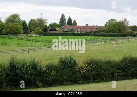 Kapelle Bauernhof liegt direkt am Weg der vorgeschlagenen HS2-Hochgeschwindigkeits-Eisenbahn durch die Chilterns. Die Bahnverbindung wird dieser Farm zerstören. Stockfoto