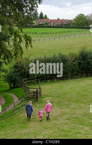 Die HS2 high-Speed Rail Line Routenvorschlag schneidet durch den Chiltern Hills. Kapelle Bauernhof liegt direkt am Weg Stockfoto