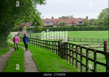 Die HS2 high-Speed Rail Line Routenvorschlag schneidet durch den Chiltern Hills. Kapelle Bauernhof liegt direkt am Weg Stockfoto