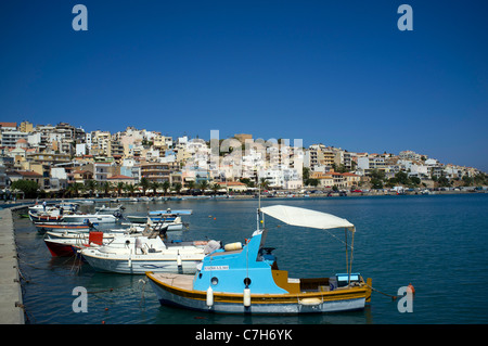 Hafen von Sitia im Osten Kretas ist ein beliebtes Urlaubsziel in Griechenland Stockfoto