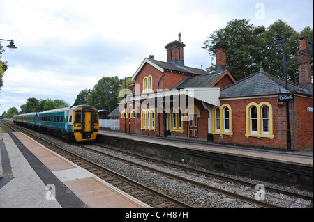 Die Codsall Station Pub coverted vom alten Bahnhof, der noch hat Züge vorbei Staffordshire Uk Stockfoto