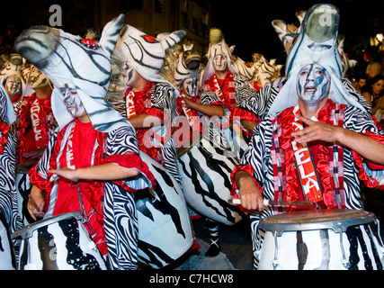 Candombe Trommler in der jährlichen Karneval Montevideo, Stockfoto