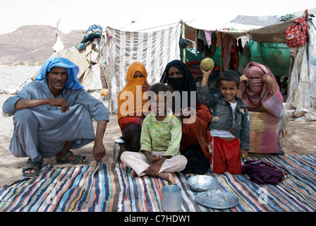 Muzeina Beduinen Familie - Wüste Wadi Arada - Sinai-Halbinsel, Ägypten Stockfoto