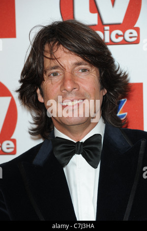 LAURENCE LLEWELYN-BOWEN TV CHOICE AWARDS 2011 im SAVOY HOTEL STRAND LONDON ENGLAND 13. September 2011 Stockfoto