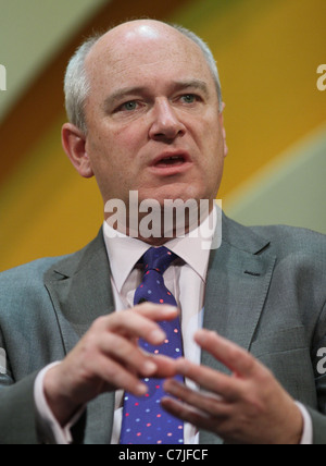 NICK HARVEY MP DEFENCE MINISTER 21. September 2011 die ICC BIRMINGHAM ENGLAND Stockfoto