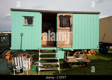 Alten altmodischen Wohnwagen am Netley Marsh Dampf & Handwerkermarkt in der Nähe von Southampton Stockfoto