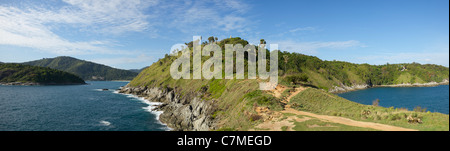 Ansicht des Promthep Cape. Insel Phuket, Thailand. Panorama-Komposition in hoher Auflösung. Stockfoto