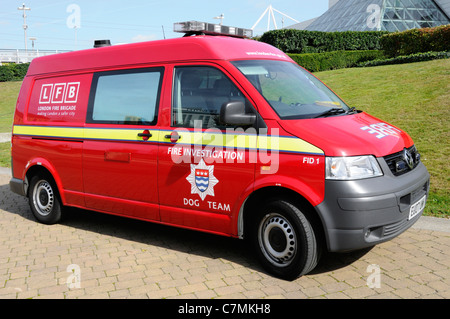 Londoner Feuerwehr Brand Untersuchung Hund Team Fahrzeug London England Großbritannien Stockfoto