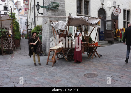 Olde Hansa Medieval angehauchte Restaurant, Tallinn, Schauspieler Stockfoto