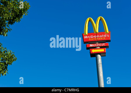 MC Donalds Restaurant, Chiasso, Schweiz Stockfoto