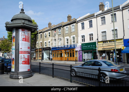 High Road, East Finchley, London, England Stockfoto