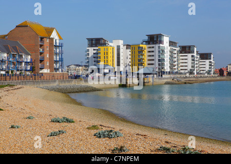 Moderne Architektur in Sovereign Harbour, Eastbourne, East Sussex, UK Stockfoto