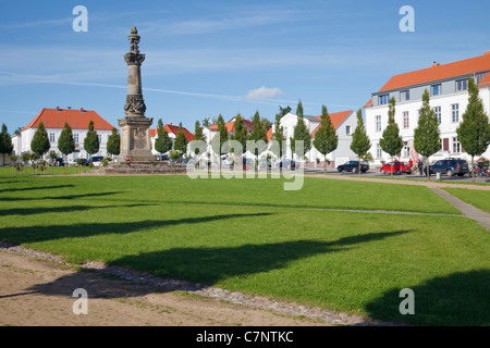 Markt, Putbus, Rügen, Mecklenburg Vorpommern, Deutschland Stockfoto