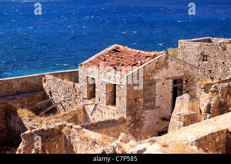 Gebäude und Details auf der Insel Spinalonga Stockfoto