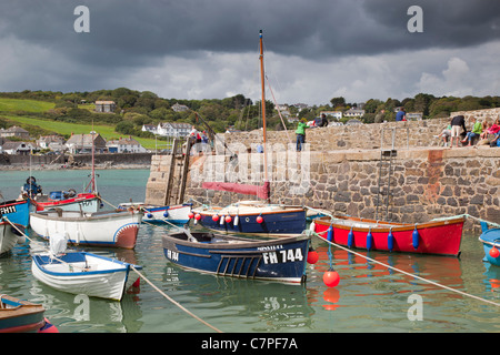 Coverack Hafen; Cornwall; UK Stockfoto