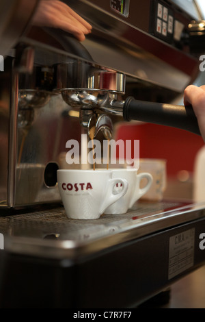 Costa Coffee Barista Stockfoto