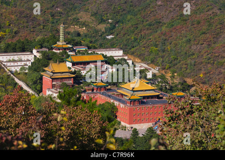 Xumifushou-Tempel, gebaut nach dem Potala-Palast, Chengde Mountain Resort und seinen vorgelagerten Tempeln, Provinz Hebei, China Stockfoto