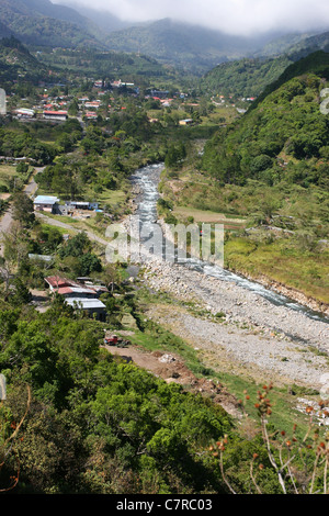 Blick auf die Caldera Flusstal in Boquete, Chiriquí. Stockfoto