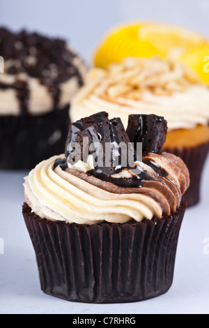 Luxus Cup Cake und Brownie topping Stockfoto