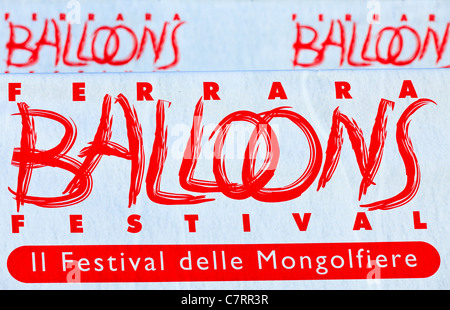 Banner feiert Ballonfestival Ferrara, Italien Stockfoto
