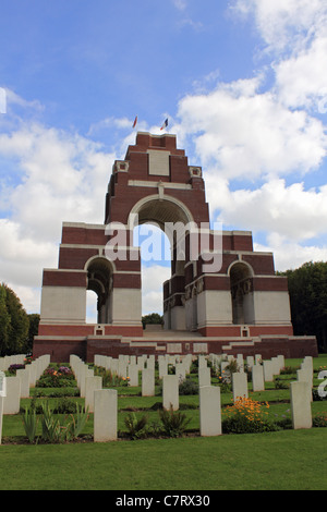 Thiepval-Denkmal für die Toten und vermissten Soldaten in der Schlacht an der Somme während WW1. Picardie, Frankreich. Stockfoto