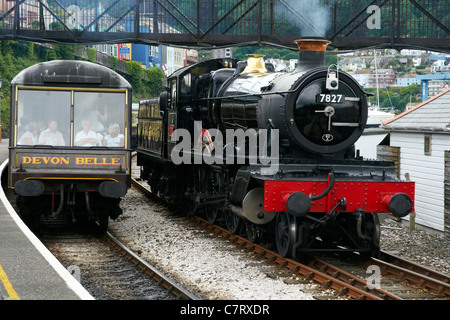 Dartmouth Steam Railway von Paignton, Kingswear (für Dartmouth) - eine touristische Eisenbahn in Devon, England. Stockfoto