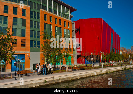 Aubervilliers, Frankreich, Einkaufszentrum, le Millenaire (Credit Architekt: A. Grumbach, Entwickler: Klepierre/Icade), am Kanal Stockfoto