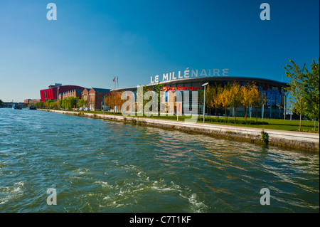 Aubervilliers, Frankreich, Einkaufszentrum, le Millenaire, (Kreditarchitekt: A. Grumbach, Entwickler: Klepierre/Icade), am Kanal, saint denis Gebäude, frankreich Vororte neu Stockfoto