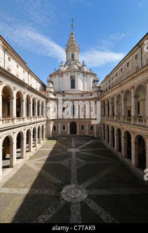 Sant' Ivo Alla Sapienza Kirche Rom Italien Stockfoto