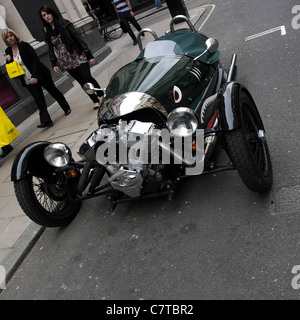 Die Morgan 3 Superdry Kraftfahrzeug, hier zu sehen in New Bond Street, London geparkt. Stockfoto