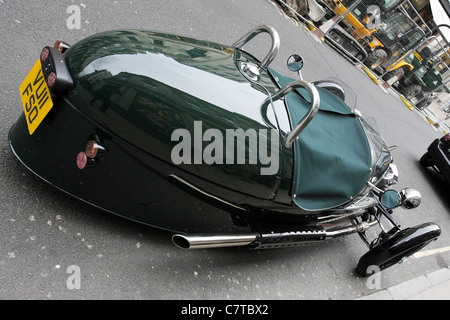 Die Morgan 3 Superdry Kraftfahrzeug, hier zu sehen in New Bond Street, London geparkt. Stockfoto