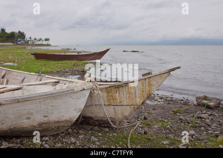 Angelboote/Fischerboote, Lago de Chapala (Chapala See), stürmischen Himmel, Wolken, Ajijic, Jalisco, Mexiko, Lateinamerika. Stockfoto