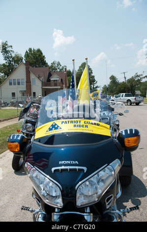 Motorrad von Patriot Guard Fahrer bei der Beerdigung eines gefallenen Marines, Lanze-Obergefreites Travis Nelson Stockfoto