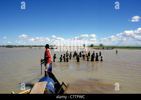 Mali, Naviagtions auf einer pinasse Stockfoto