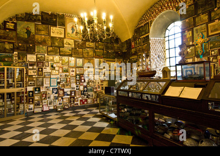 Italien, Ligurien, Genua. Museum im Santuario Madonna della Guardia Stockfoto