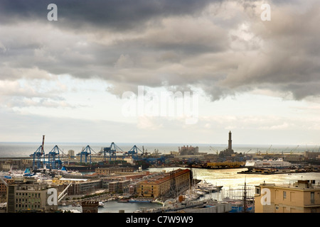 Italien, Ligurien, Genua, Hafen Stockfoto