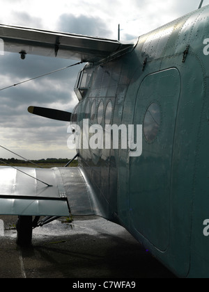 Colt-Doppeldecker Antonov AN-2 t Stockfoto