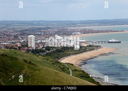 Blick über Eastbourne von in der Nähe von Beachy Head, East Sussex, England Stockfoto