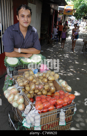 Managua Nicaragua, Mercado Roberto Huembes, Markt, Shopping Shopper Shopper Shop Shops Märkte Kauf Verkauf, Einzelhandel Geschäfte Business-Unternehmen, p Stockfoto