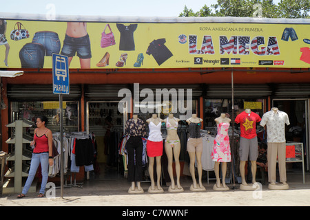 Managua Nicaragua, Metrocentro, Shopping Shopper Shop Shops Markt Kauf Verkauf, Store Stores Business Geschäfte, Bezirk, Shopping Shopper Shop Shop Stockfoto